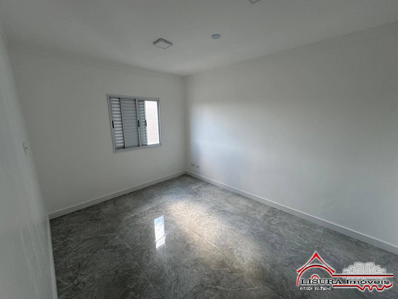 Apartamento à venda com 2 quartos, 65m² - Foto 9