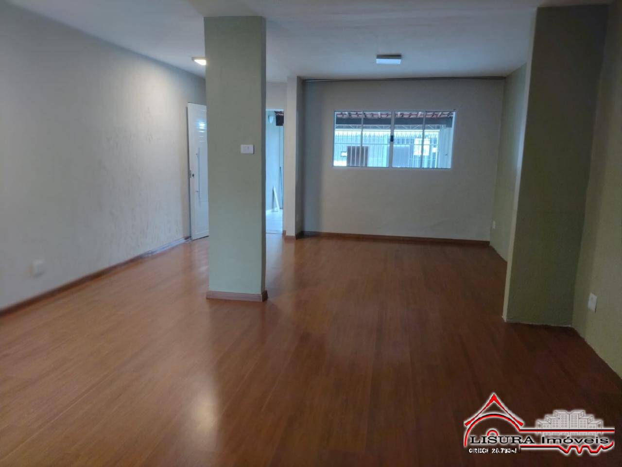 Casa para alugar com 3 quartos, 150m² - Foto 2