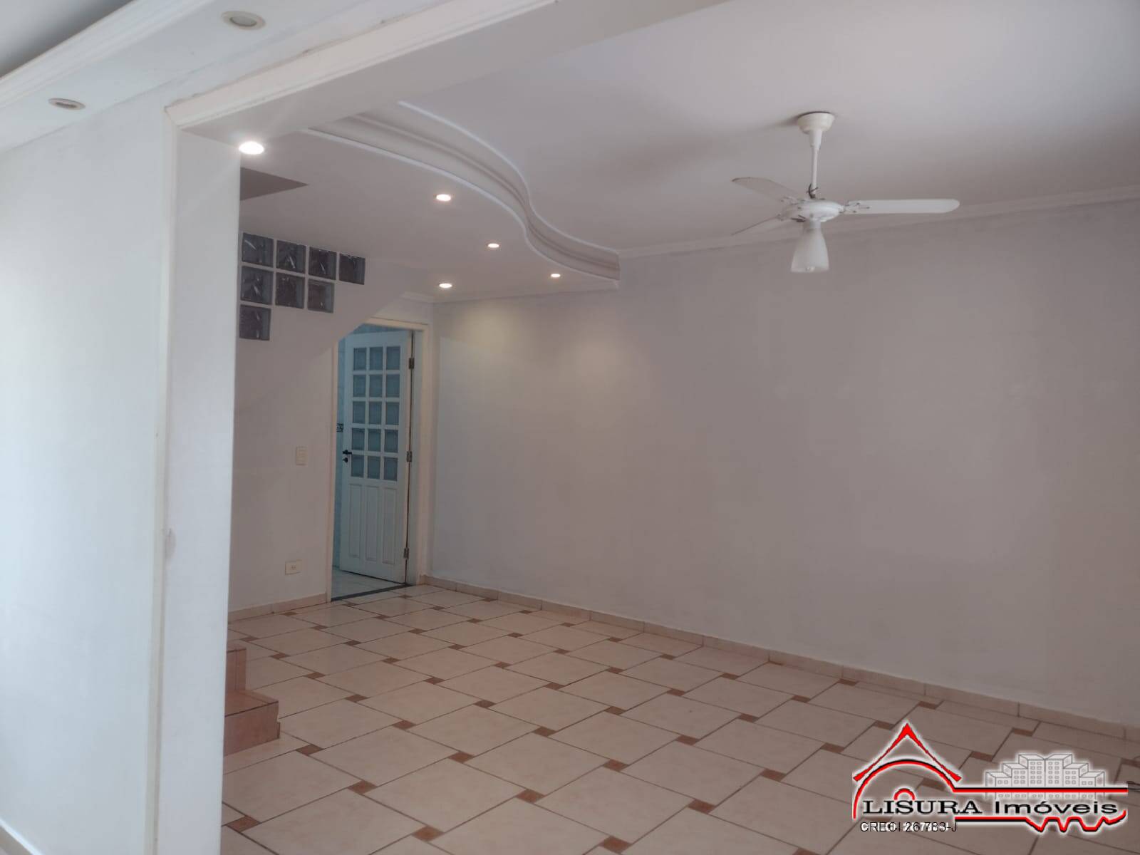 Casa de Condomínio à venda com 2 quartos, 95m² - Foto 2