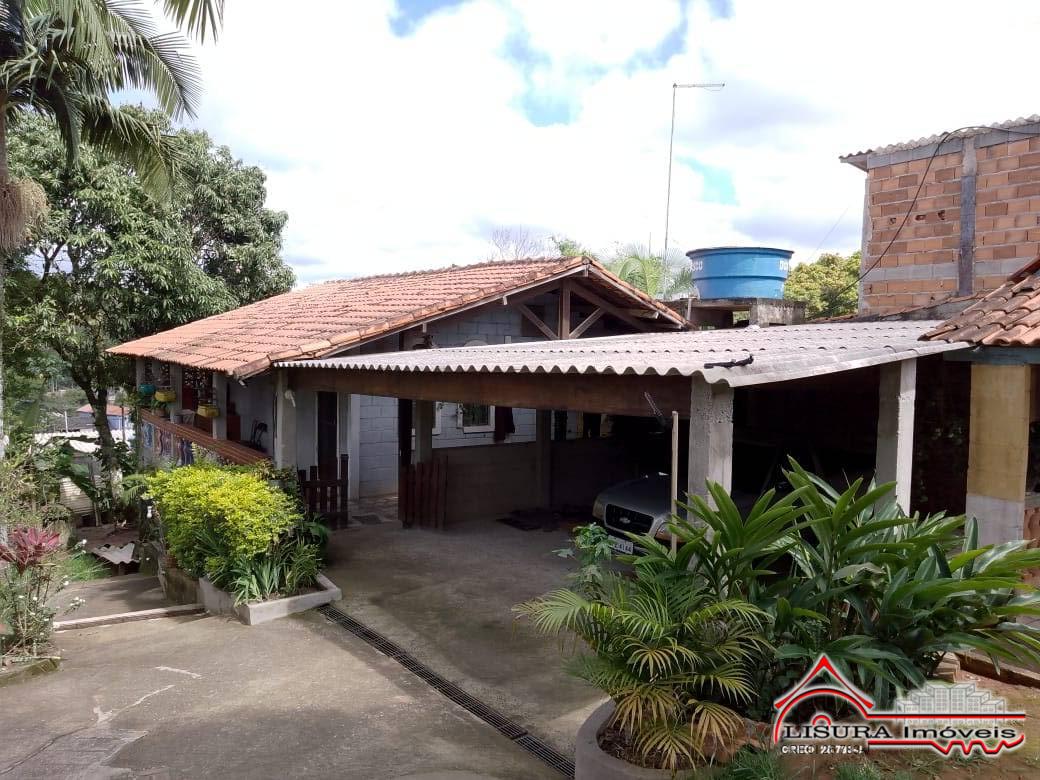 Fazenda à venda com 2 quartos, 92m² - Foto 1