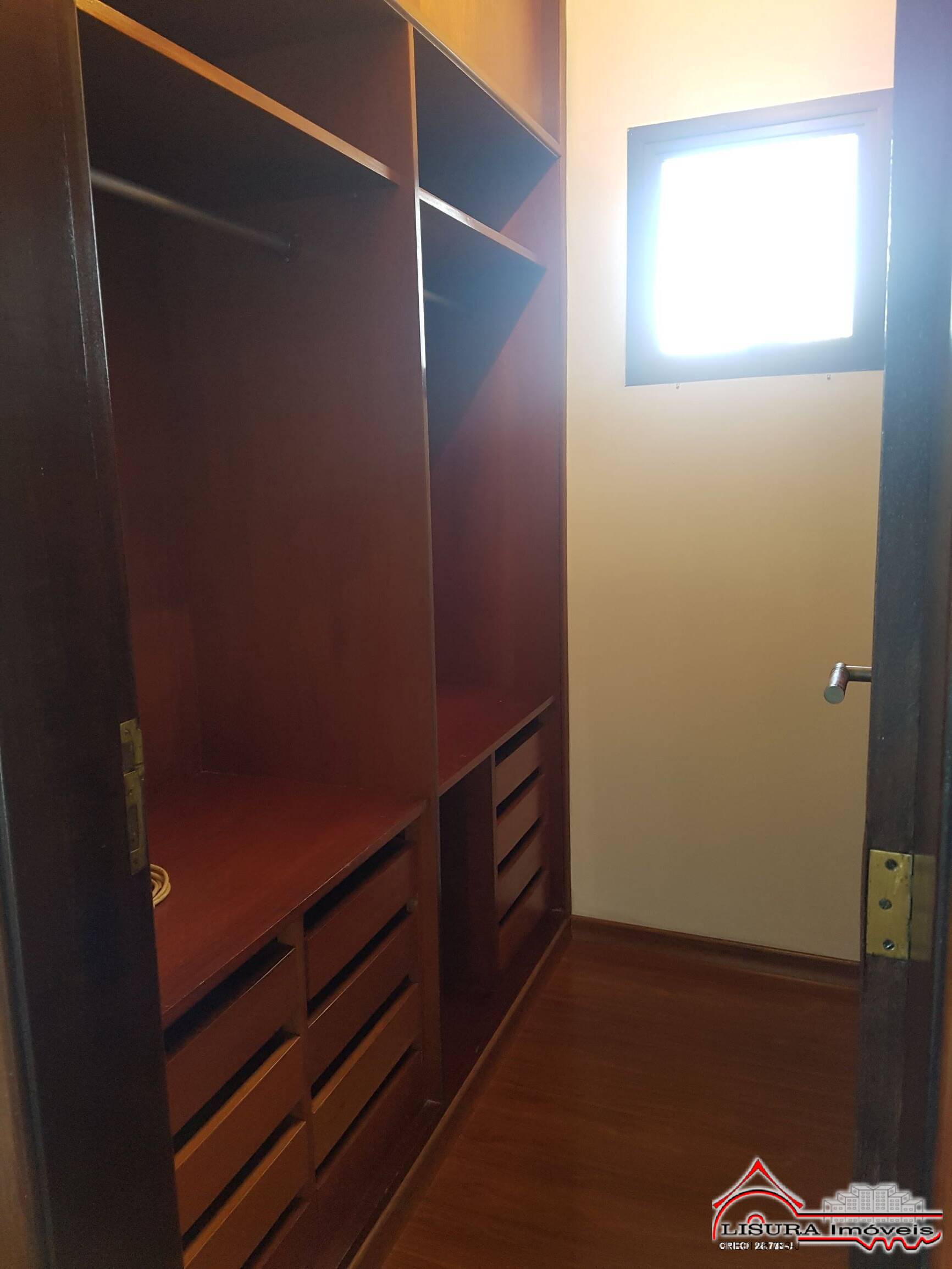 Apartamento para alugar com 3 quartos, 178m² - Foto 8