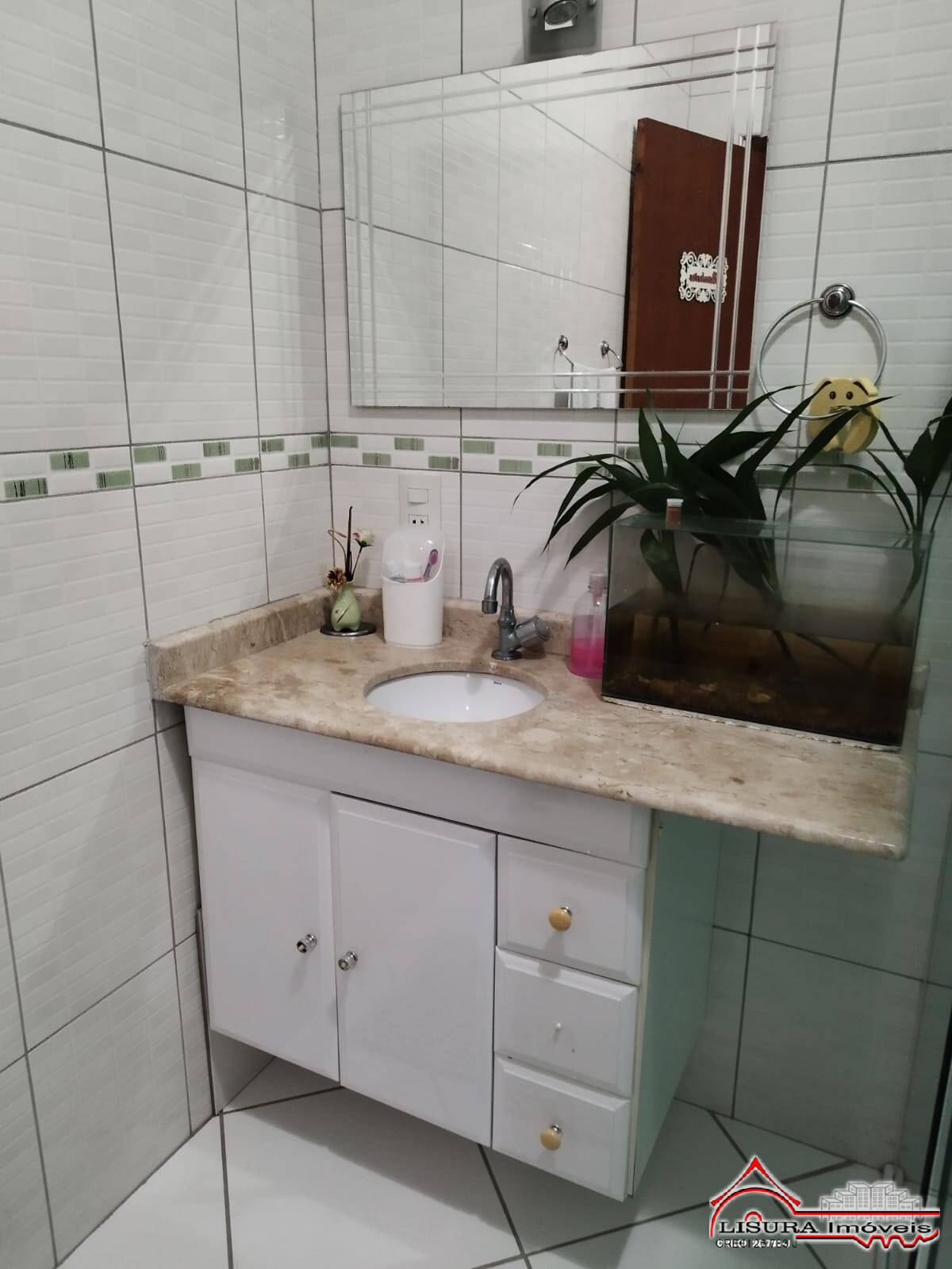 Casa à venda com 3 quartos, 240m² - Foto 27