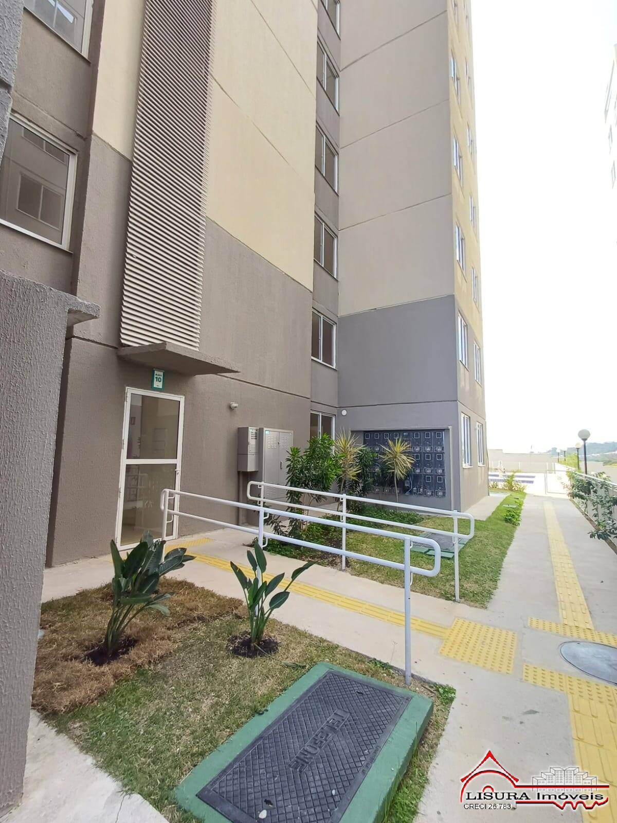 Apartamento à venda com 2 quartos, 44m² - Foto 18