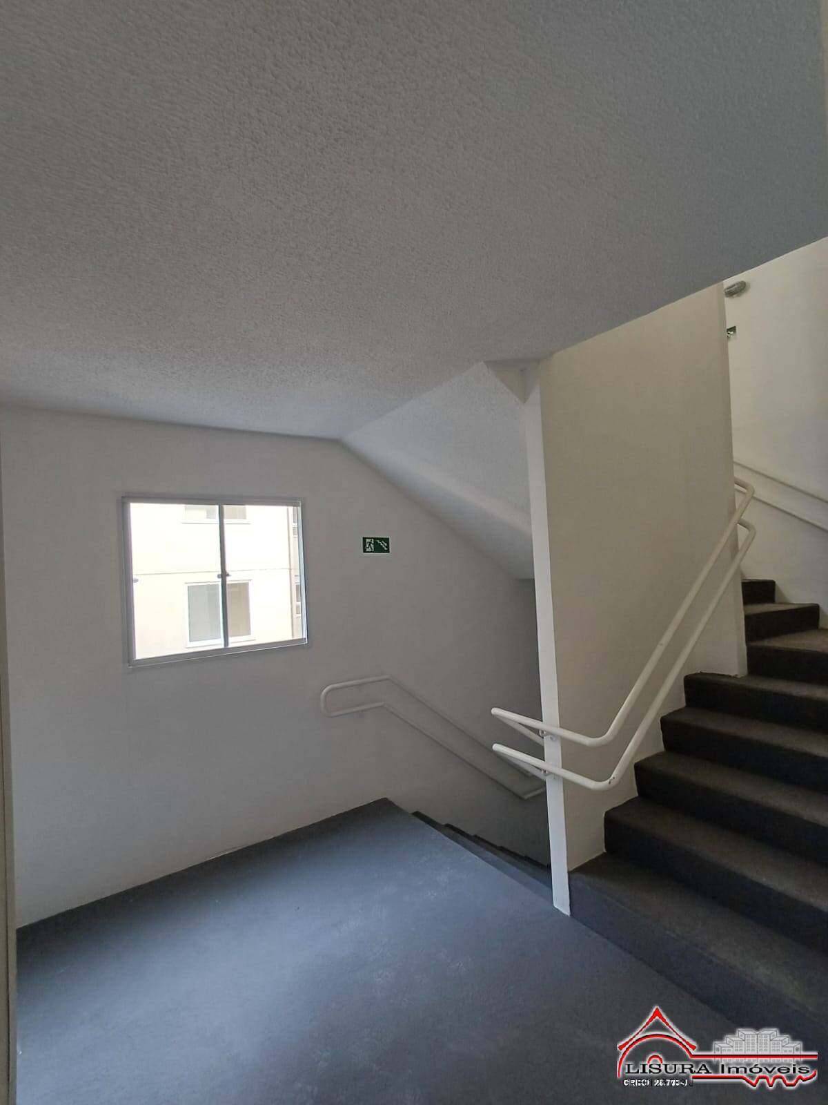 Apartamento à venda com 2 quartos, 44m² - Foto 12