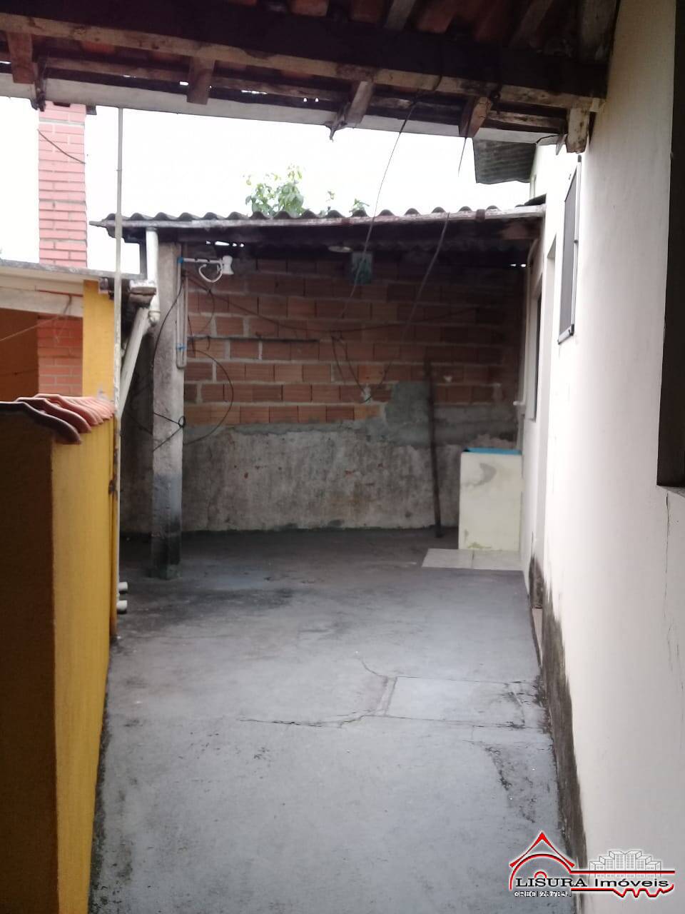 Casa à venda com 2 quartos, 120m² - Foto 15