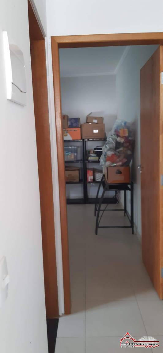 Casa à venda com 3 quartos, 230m² - Foto 8