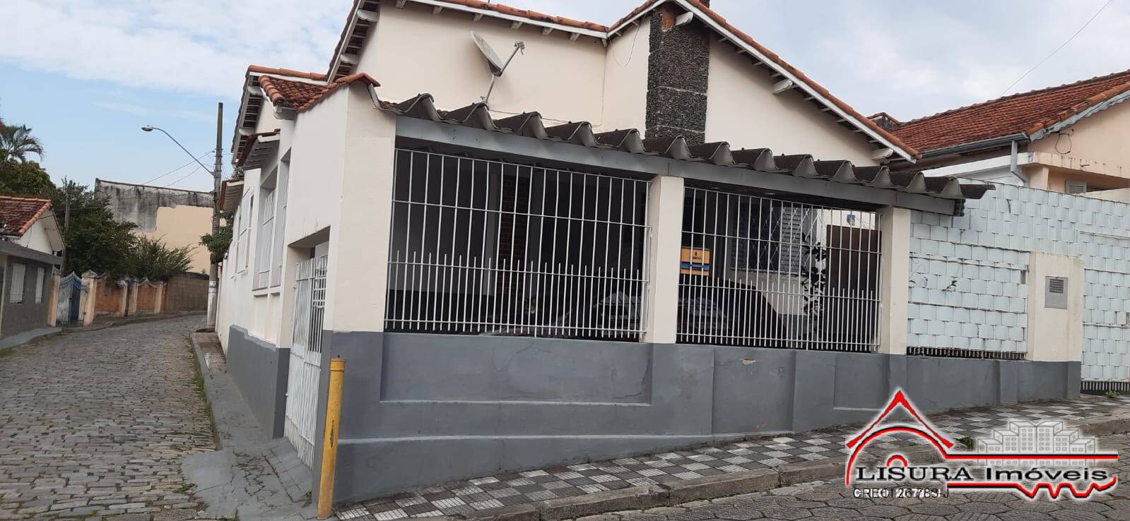 Casa à venda com 3 quartos, 230m² - Foto 37