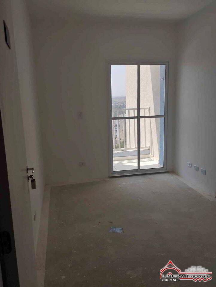 Apartamento à venda com 2 quartos, 50m² - Foto 2