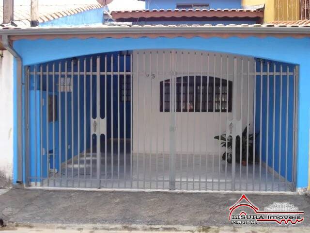 Casa à venda com 2 quartos, 120m² - Foto 1