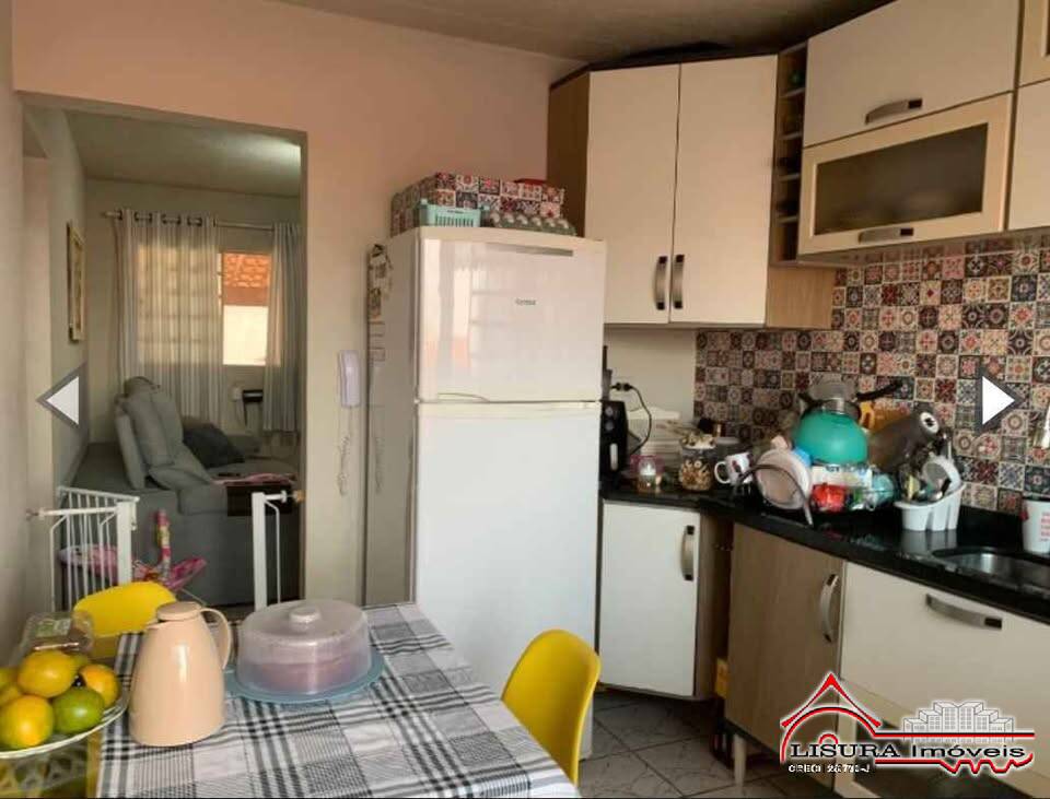 Casa de Condomínio à venda com 2 quartos, 50m² - Foto 4