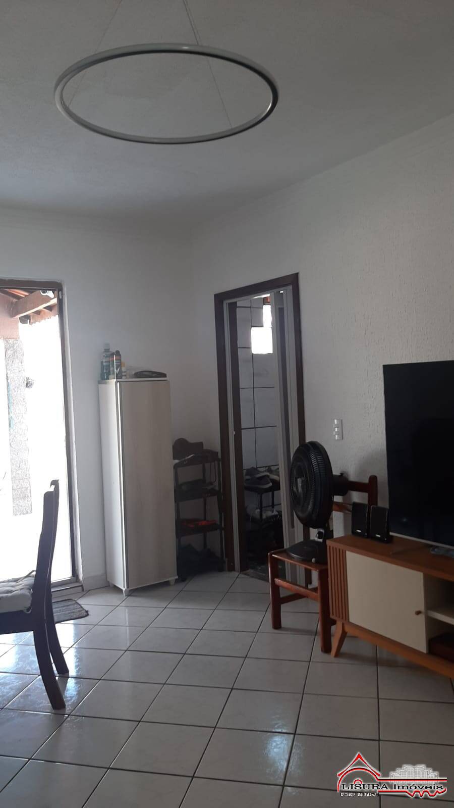 Casa à venda com 2 quartos, 80m² - Foto 19