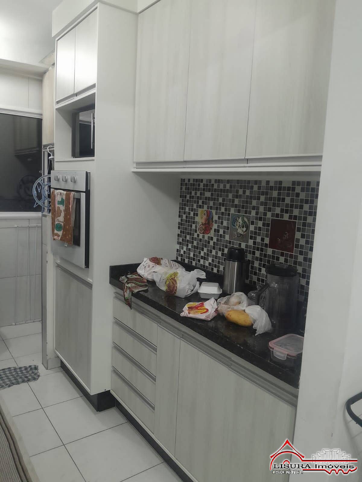 Apartamento à venda com 2 quartos, 45m² - Foto 5