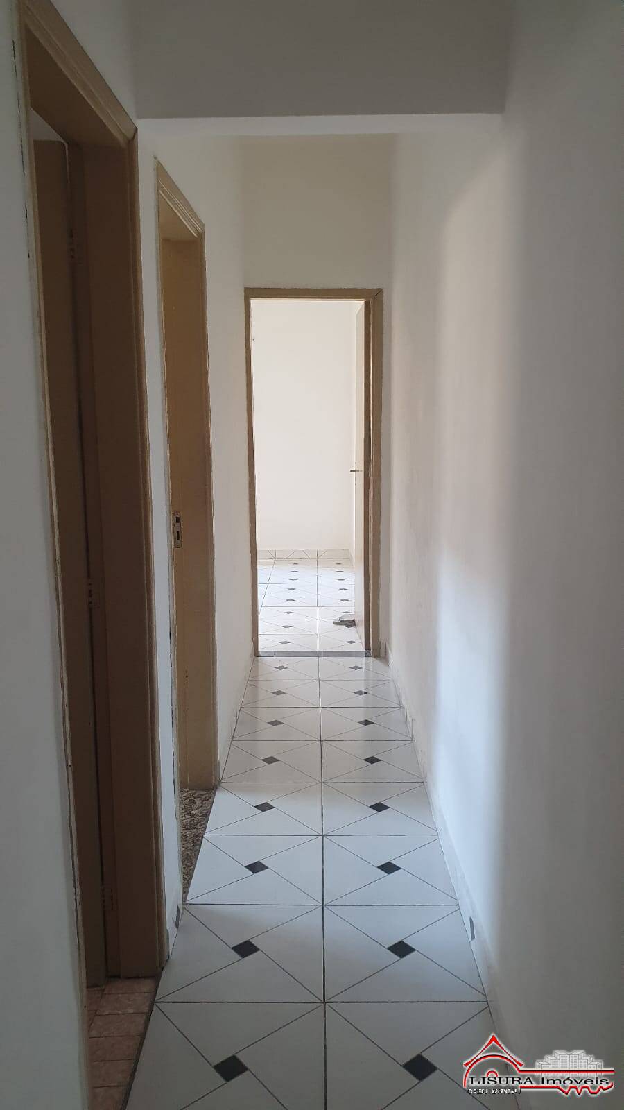 Casa à venda com 2 quartos, 120m² - Foto 12