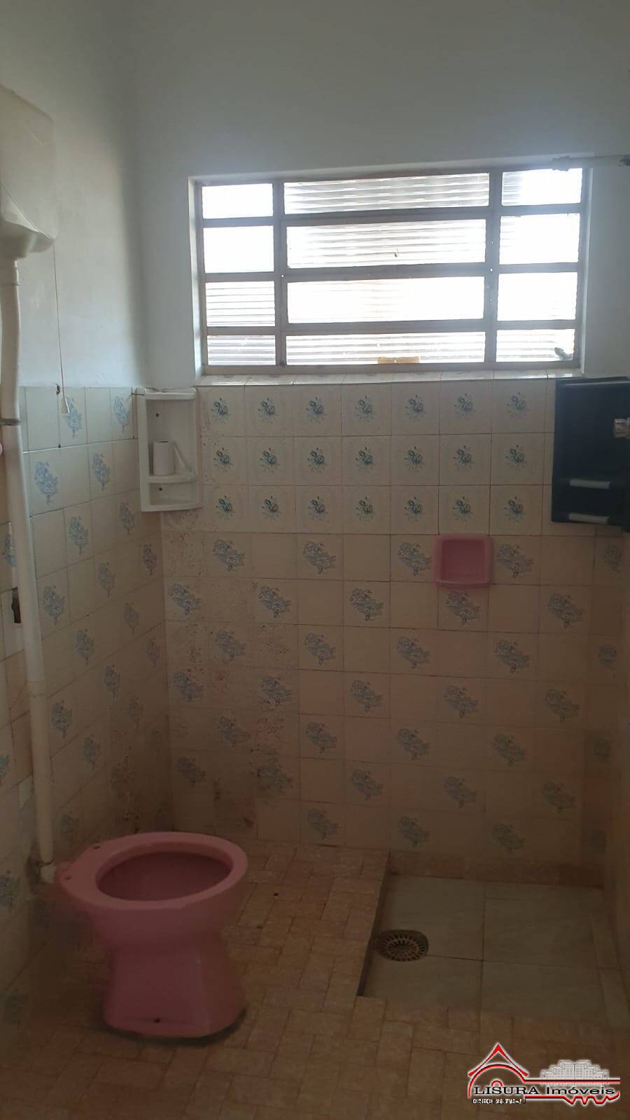 Casa à venda com 2 quartos, 120m² - Foto 13