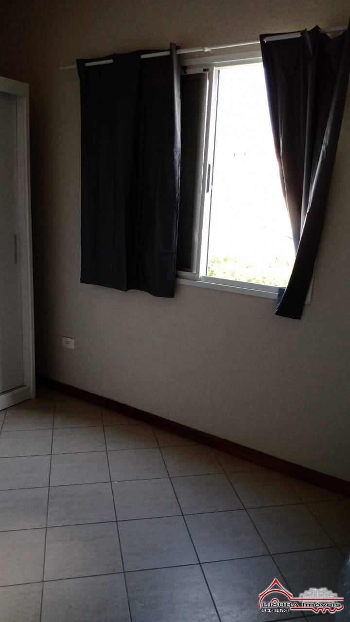 Apartamento à venda com 2 quartos, 65m² - Foto 4