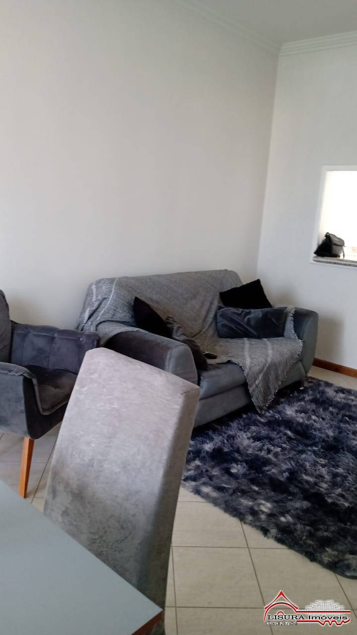 Apartamento à venda com 2 quartos, 65m² - Foto 11