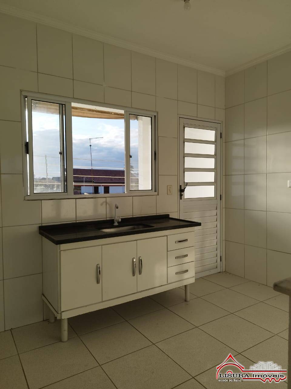 Apartamento para alugar com 2 quartos, 60m² - Foto 3