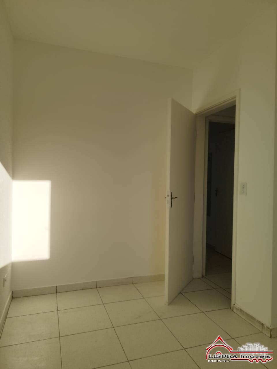 Apartamento para alugar com 2 quartos, 60m² - Foto 9