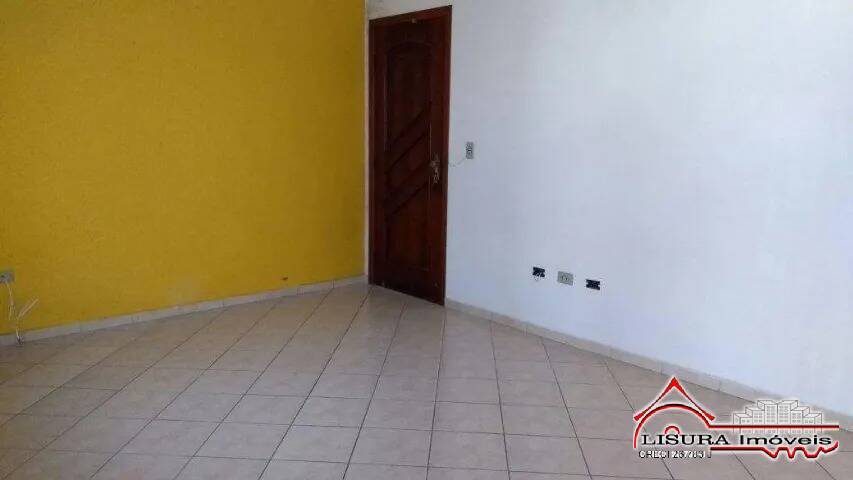 Casa à venda com 3 quartos, 195m² - Foto 3