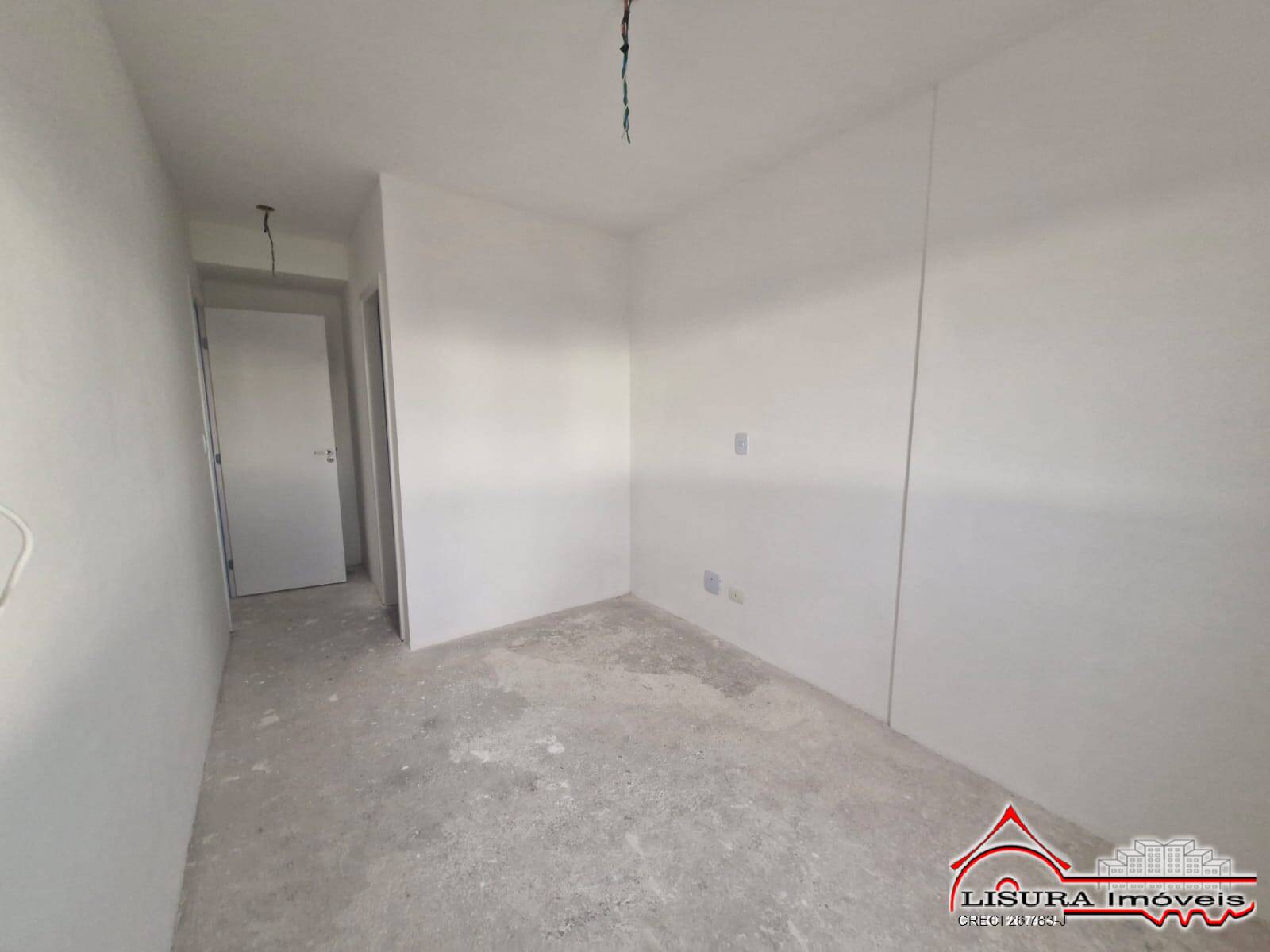 Apartamento à venda com 2 quartos, 56m² - Foto 4