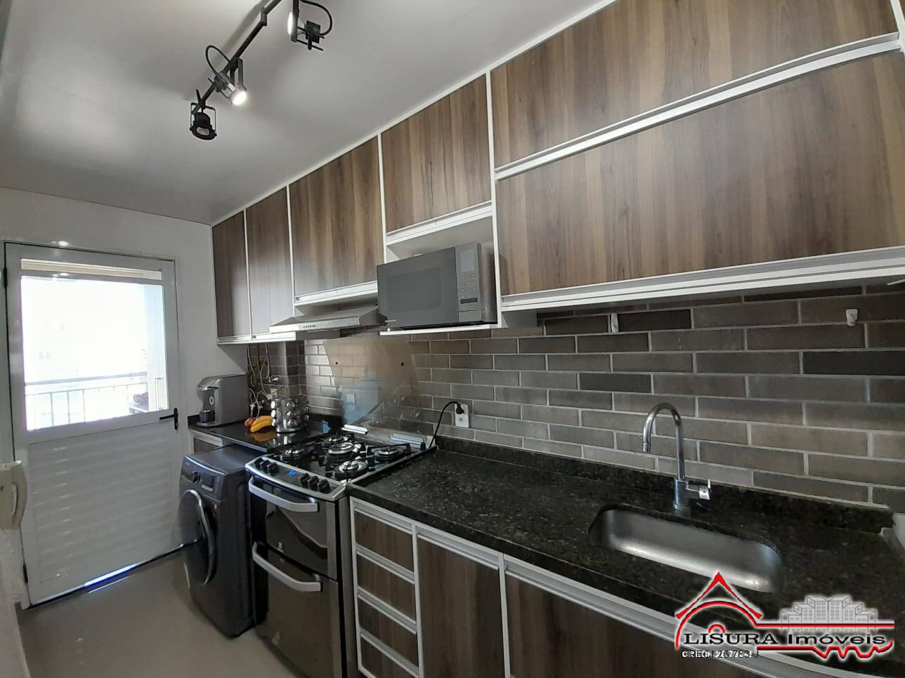 Apartamento à venda com 2 quartos, 83m² - Foto 9