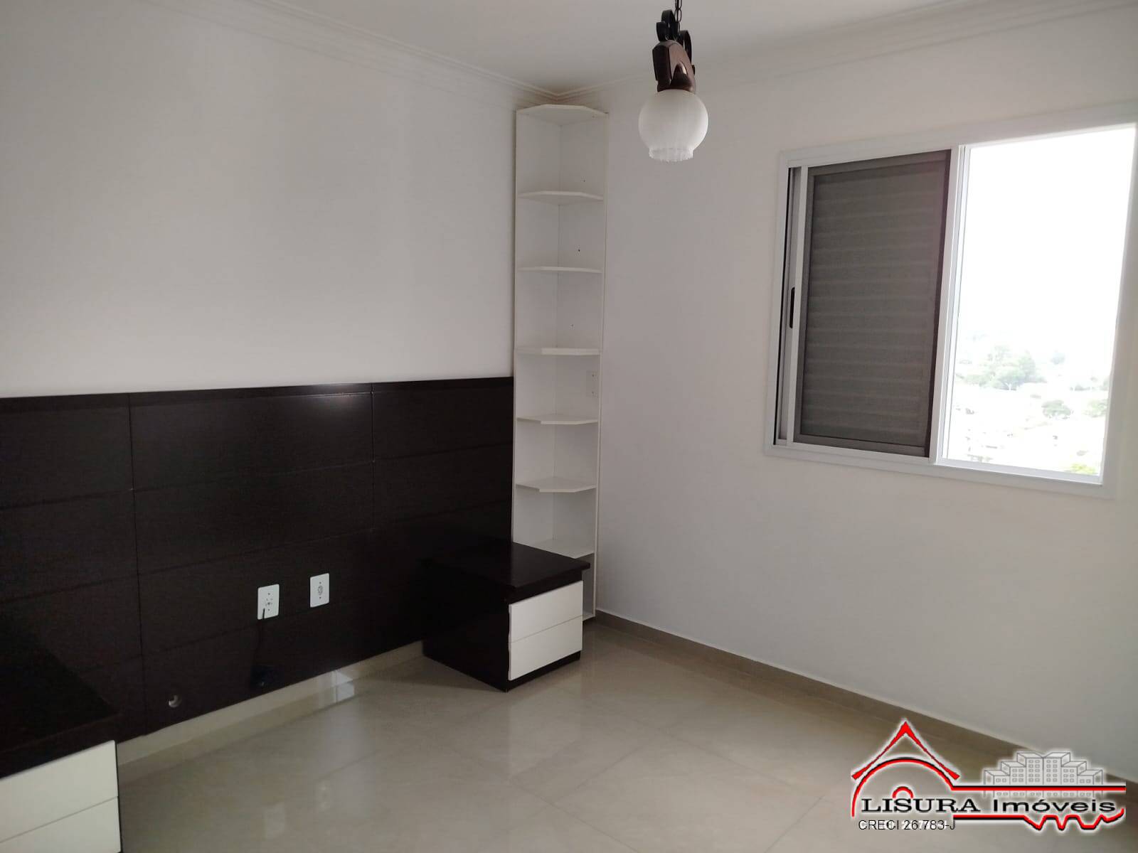 Apartamento para alugar com 2 quartos, 62m² - Foto 11