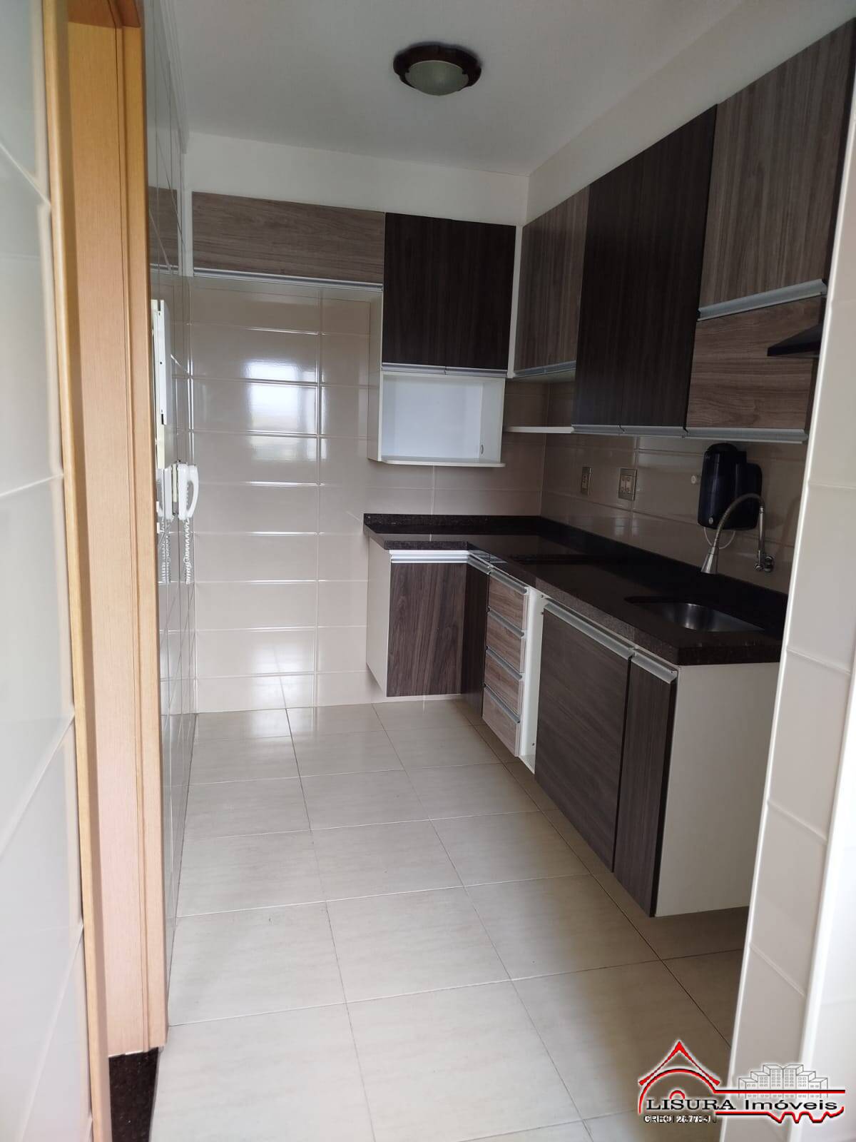 Apartamento para alugar com 2 quartos, 62m² - Foto 5