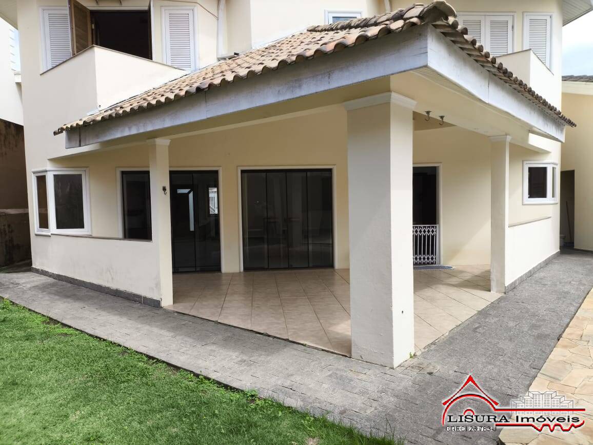 Casa à venda com 3 quartos, 237m² - Foto 11