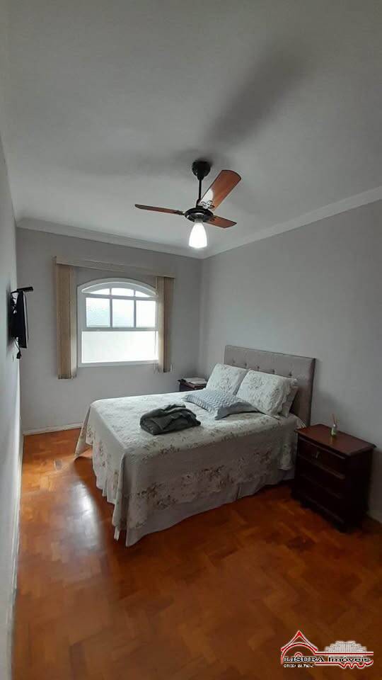 Casa para alugar com 3 quartos, 90m² - Foto 13