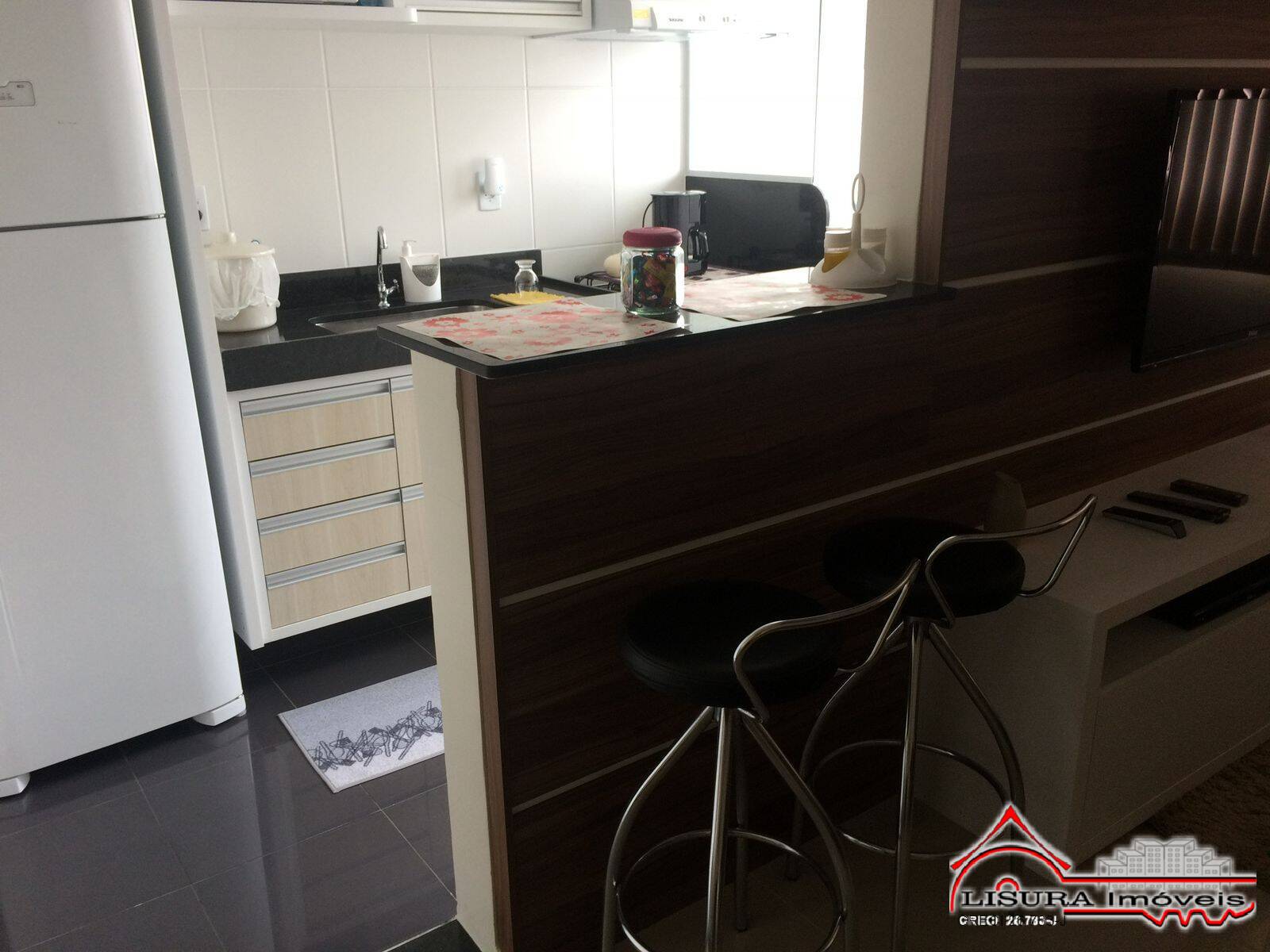 Apartamento à venda com 2 quartos, 48m² - Foto 3