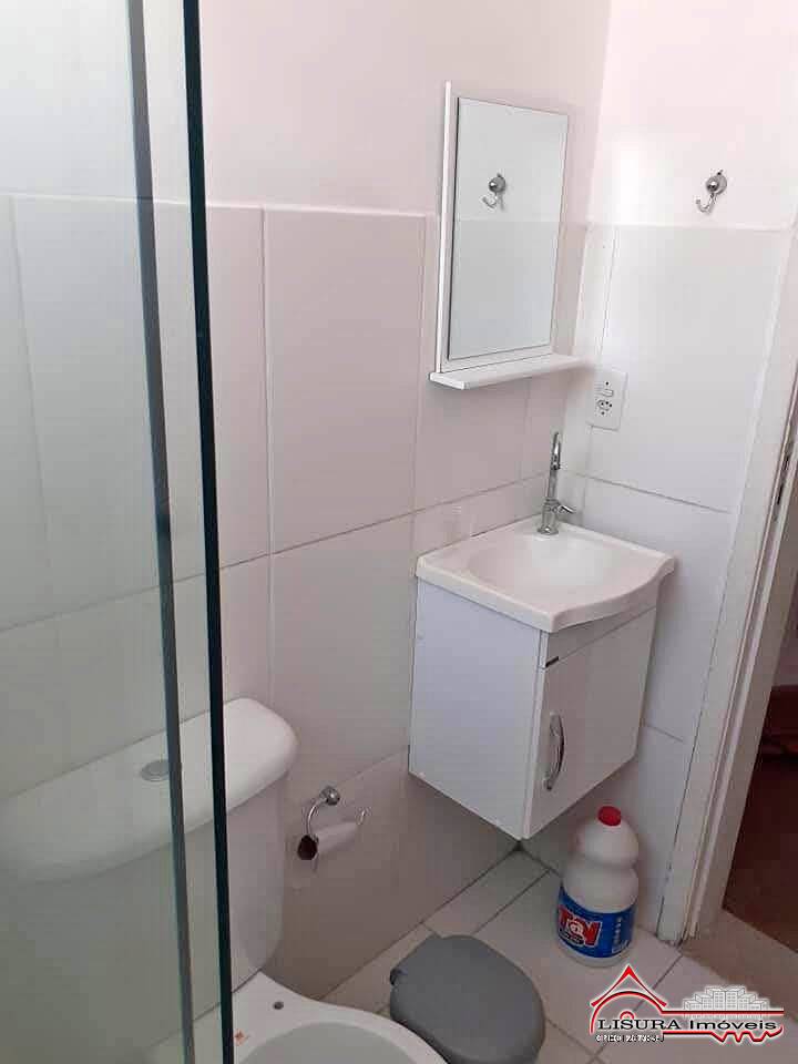 Apartamento para alugar com 2 quartos, 45m² - Foto 9