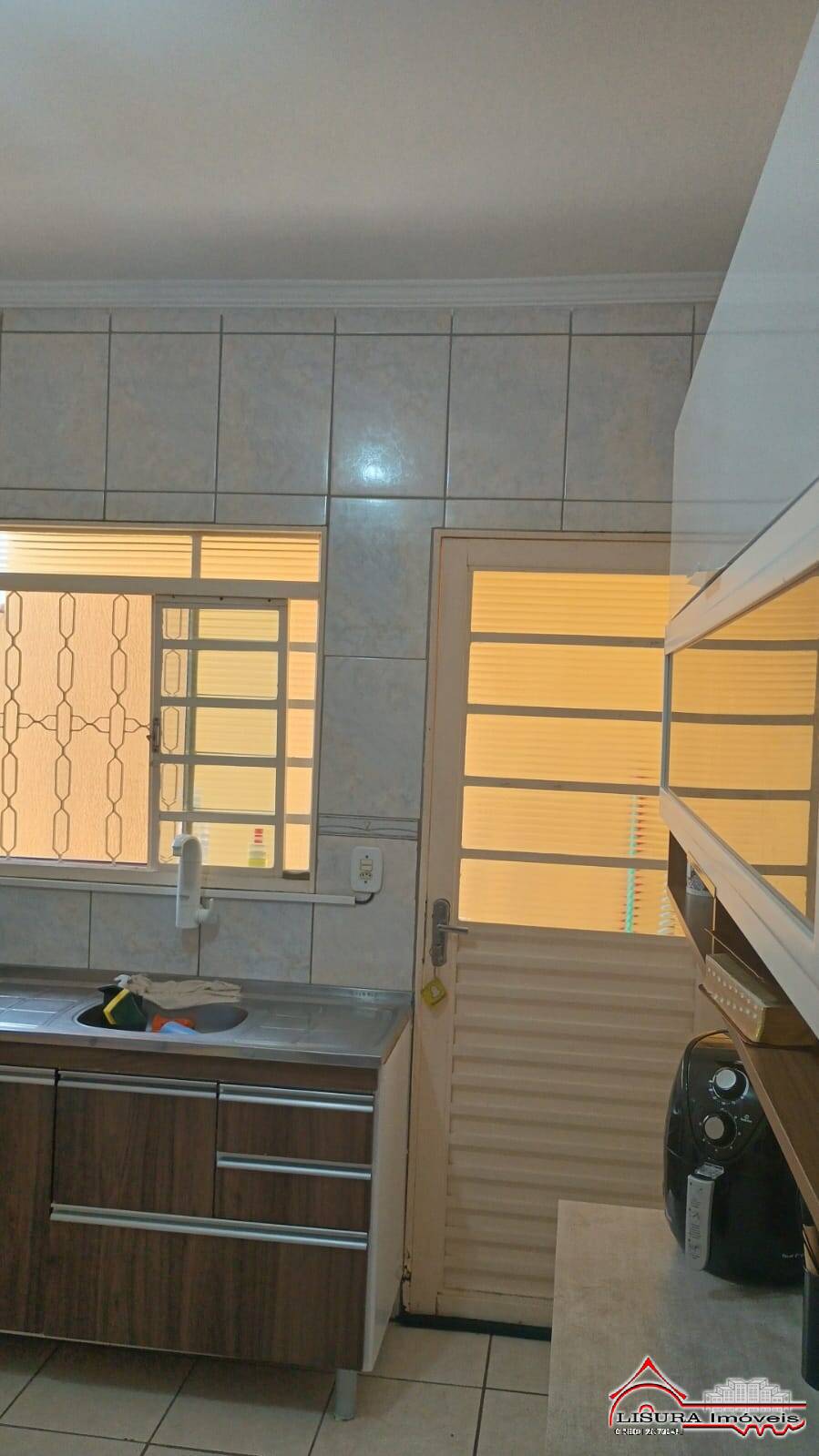 Casa de Condomínio à venda com 2 quartos, 60m² - Foto 5