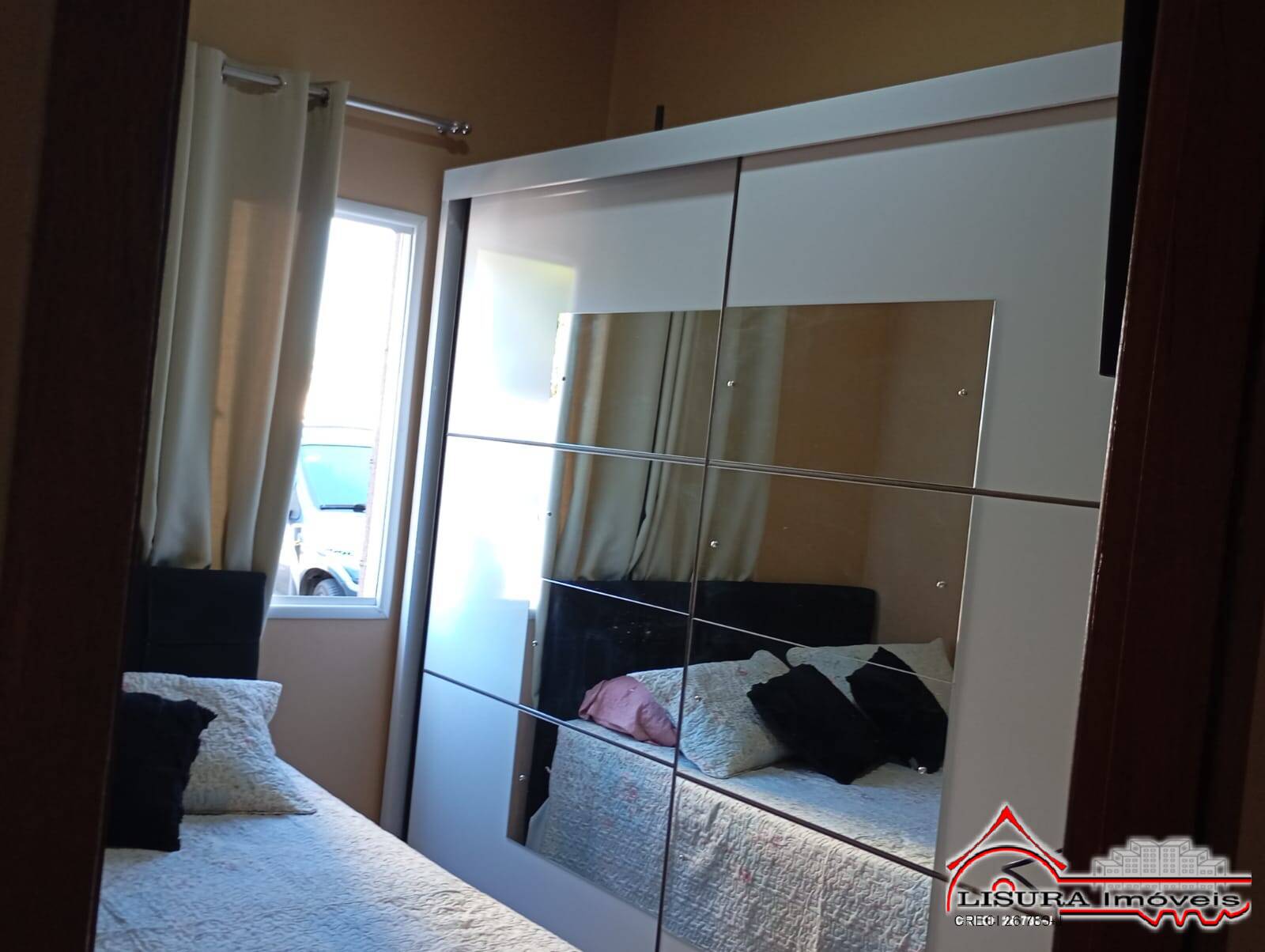 Apartamento à venda com 3 quartos, 70m² - Foto 2