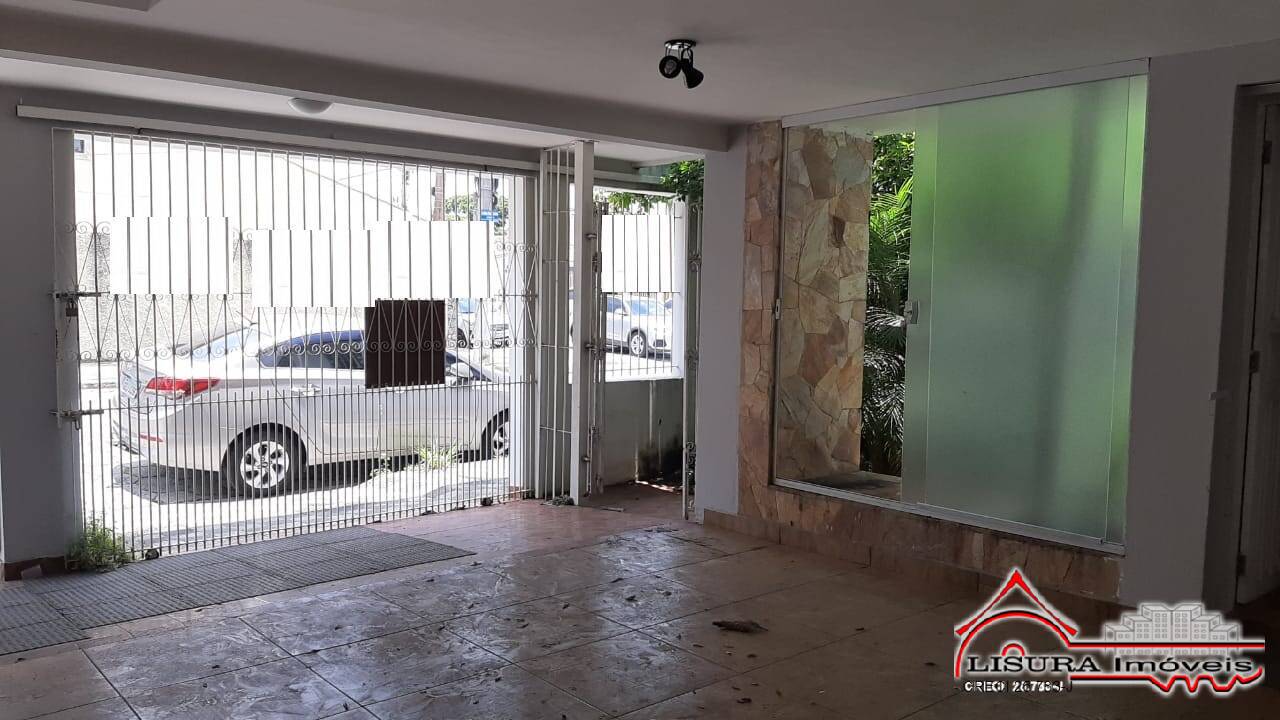 Casa para alugar com 3 quartos, 185m² - Foto 2