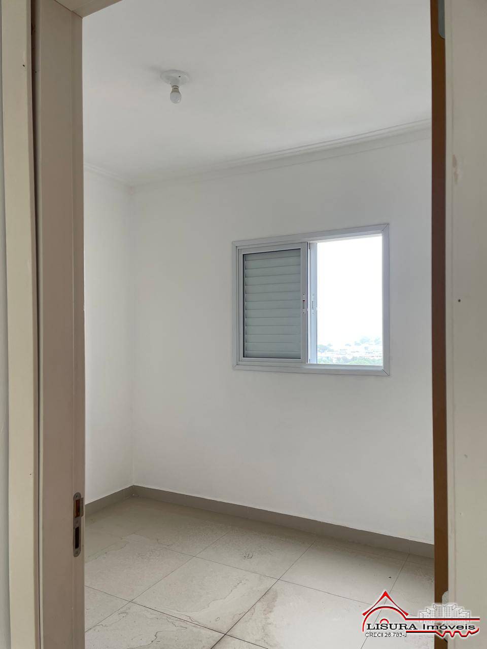 Apartamento para alugar com 2 quartos, 64m² - Foto 16