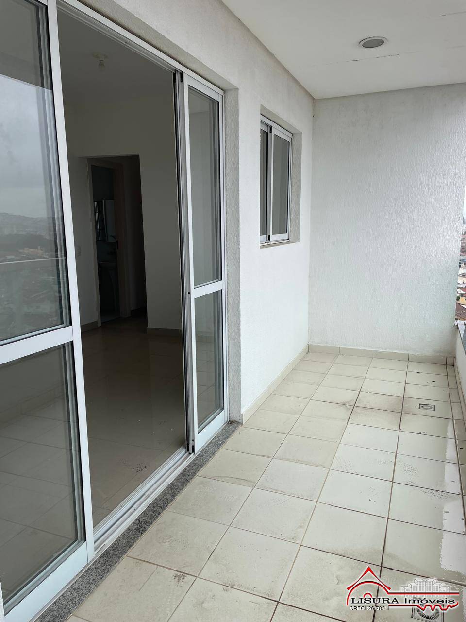 Apartamento para alugar com 2 quartos, 64m² - Foto 28