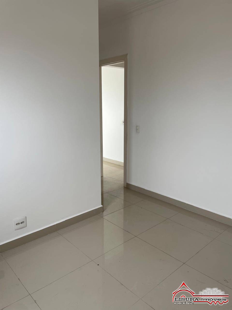 Apartamento para alugar com 2 quartos, 64m² - Foto 18