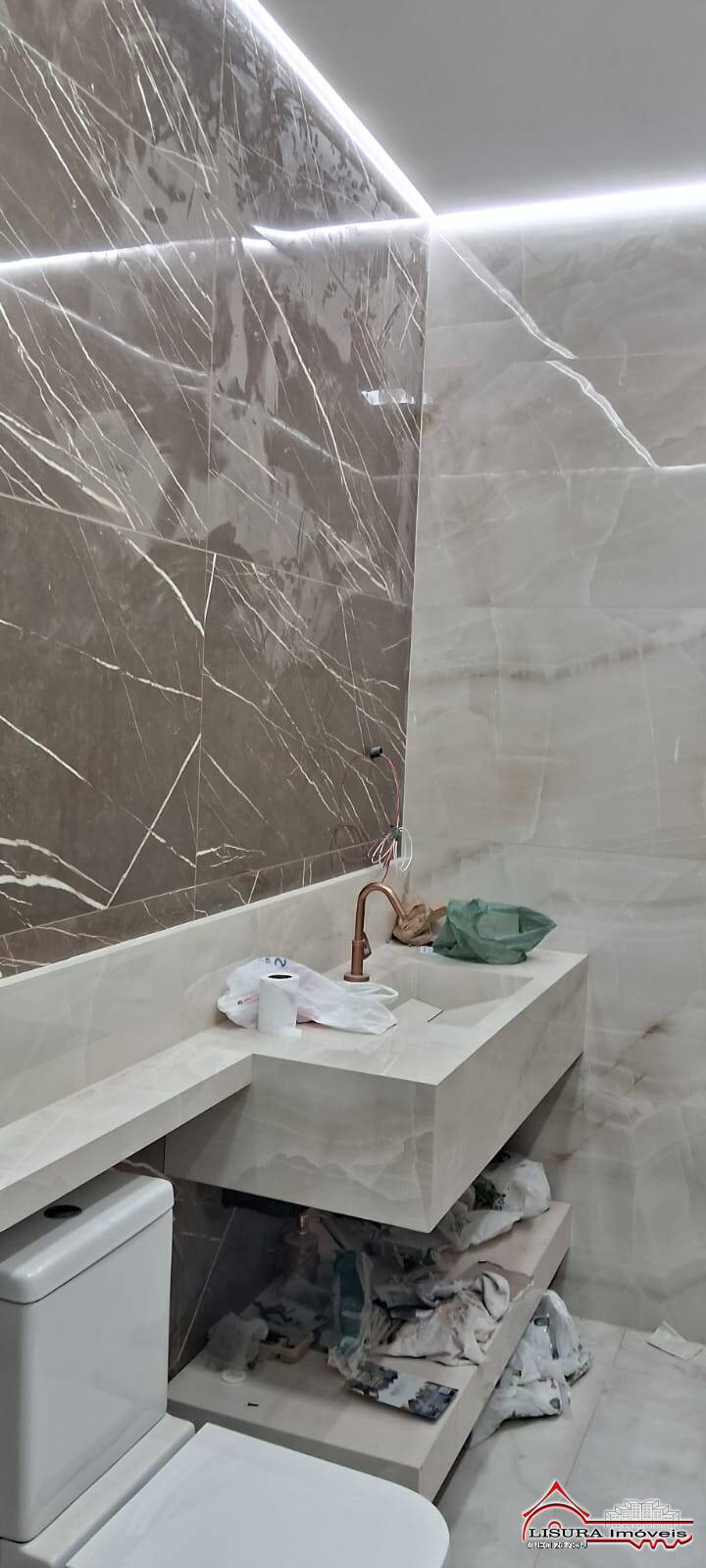 Casa de Condomínio à venda com 4 quartos, 320m² - Foto 6