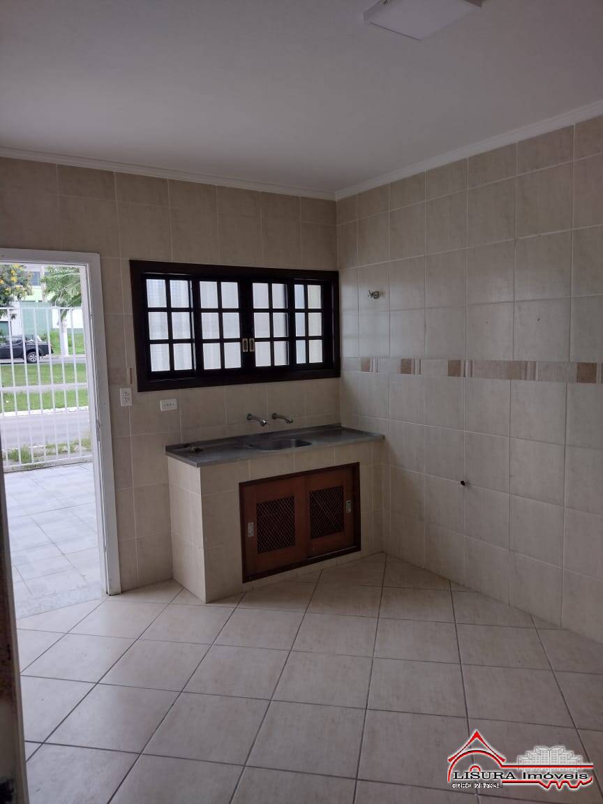 Casa à venda com 3 quartos, 140m² - Foto 7