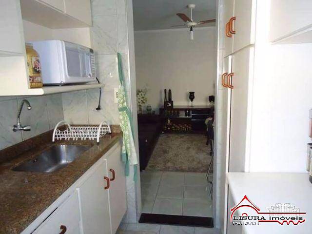 Apartamento à venda com 2 quartos, 53m² - Foto 3