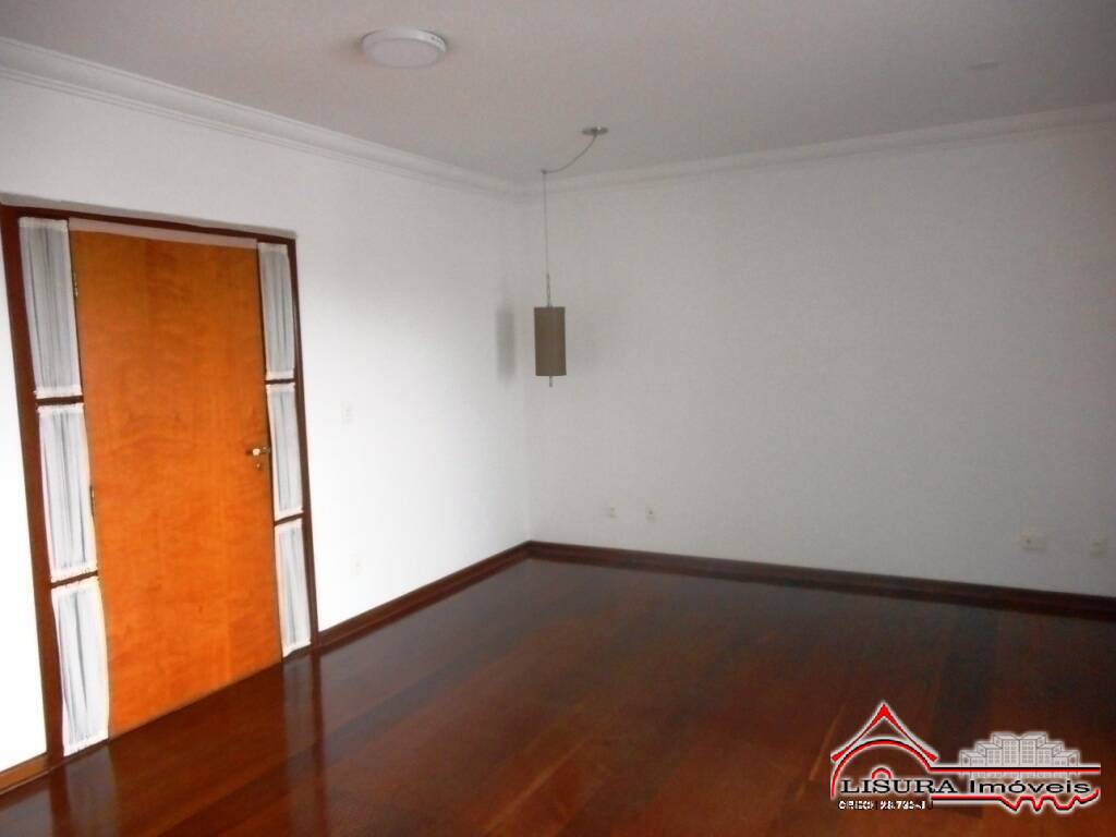 Apartamento à venda com 3 quartos, 154m² - Foto 8