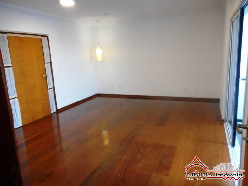 Apartamento à venda com 3 quartos, 154m² - Foto 9