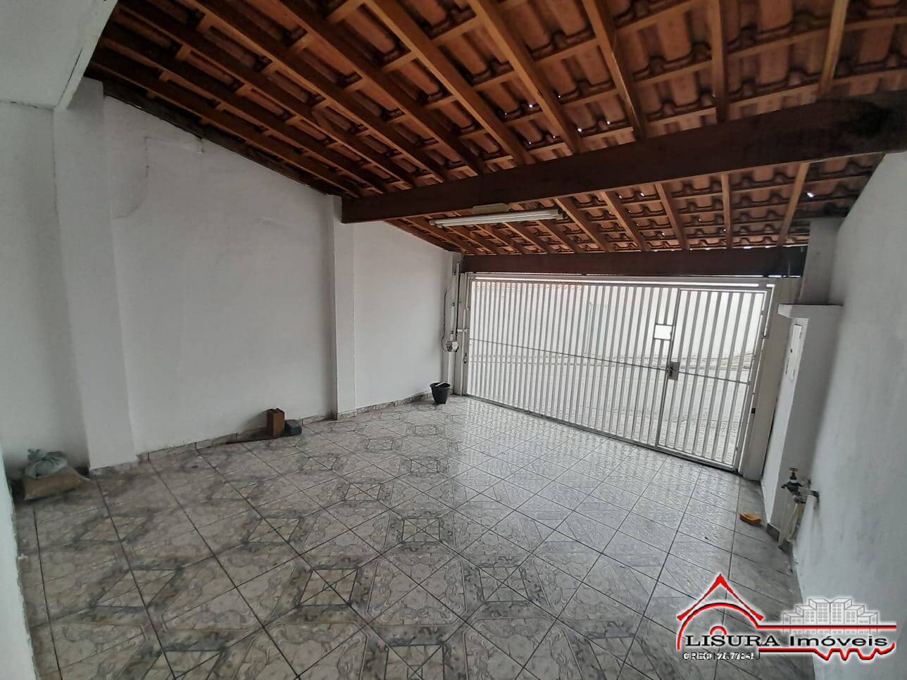 Casa à venda com 2 quartos, 148m² - Foto 4