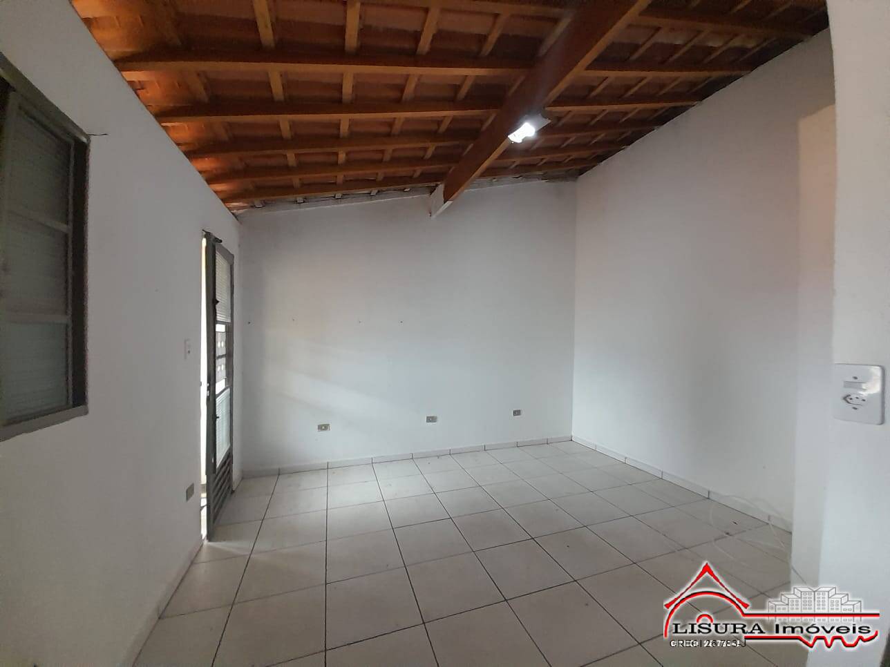 Casa à venda com 2 quartos, 148m² - Foto 5