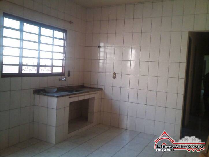 Casa à venda com 2 quartos, 1m² - Foto 6