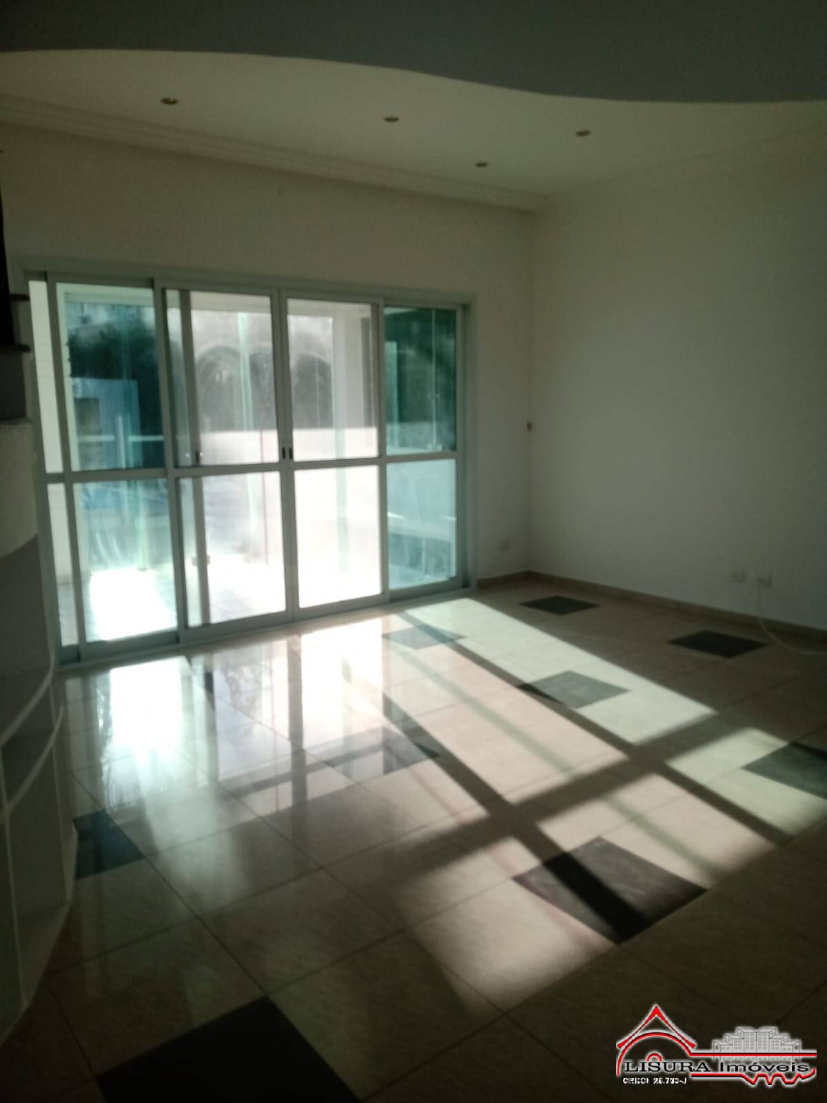 Casa de Condomínio para alugar com 5 quartos, 400m² - Foto 54