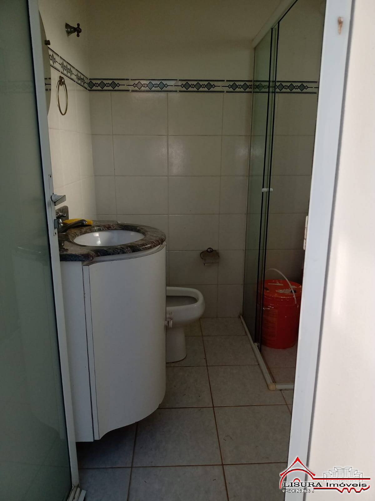 Casa de Condomínio para alugar com 5 quartos, 400m² - Foto 63