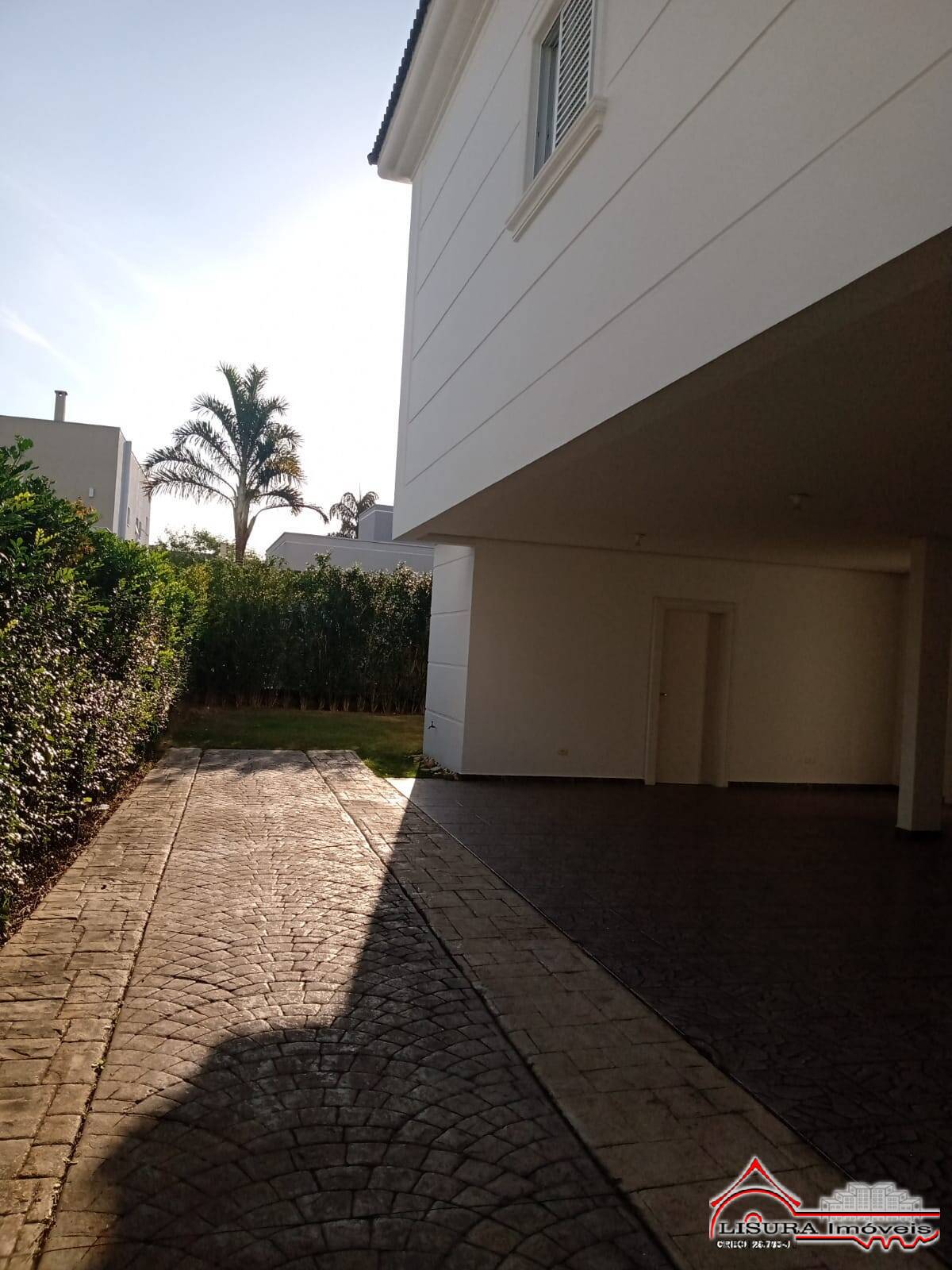 Casa de Condomínio para alugar com 5 quartos, 400m² - Foto 72