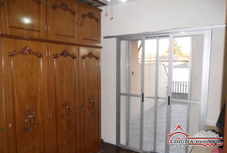 Casa de Condomínio à venda com 3 quartos, 141m² - Foto 12