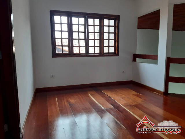 Casa à venda com 4 quartos, 380m² - Foto 7